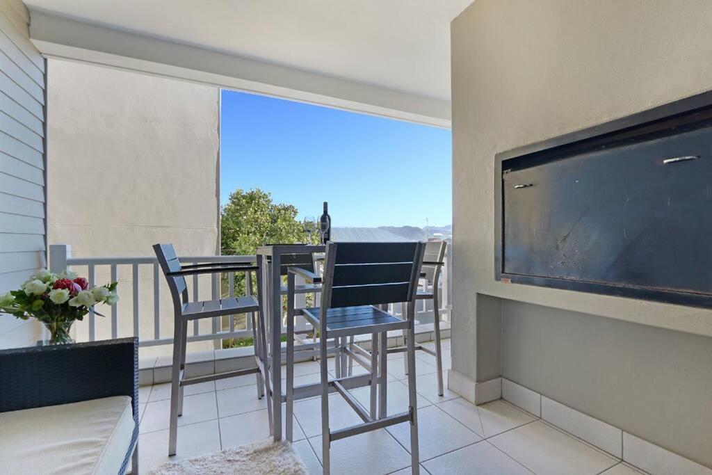Penguin Haven . Luxury 2 Bedroom, Boulders Beach. 케이프타운 외부 사진